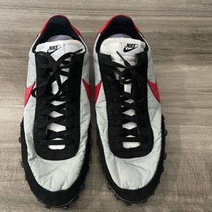 Nike waffle size 14.